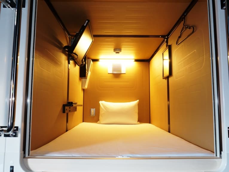 BAY HOTEL (ベイホテル)