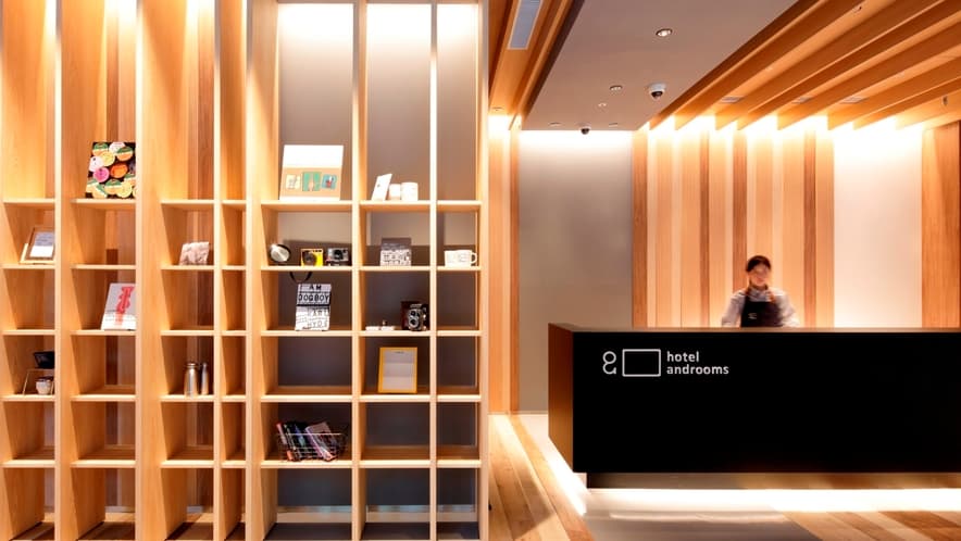 ホテル・アンドルームス